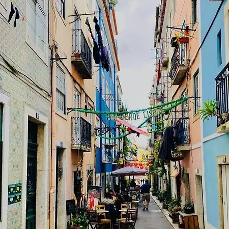 Elegant With Private Jacuzzi Lisbon