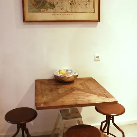 Elegant With Private Jacuzzi ליסבון